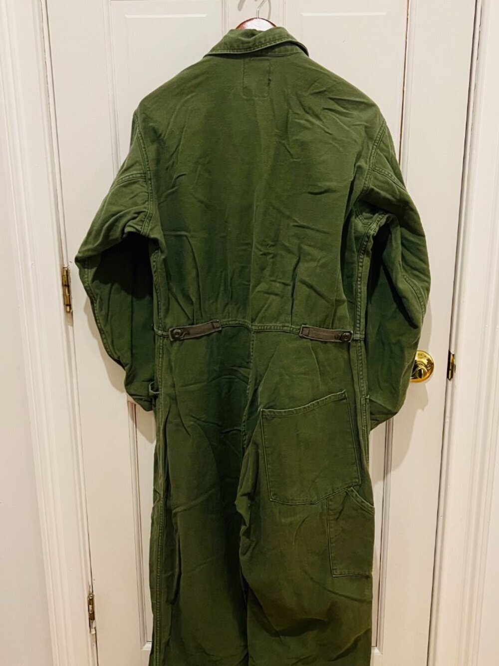 vintage US Military Type I OG-107 sateen coveralls made from olive green cotton - Picture 3 of 16